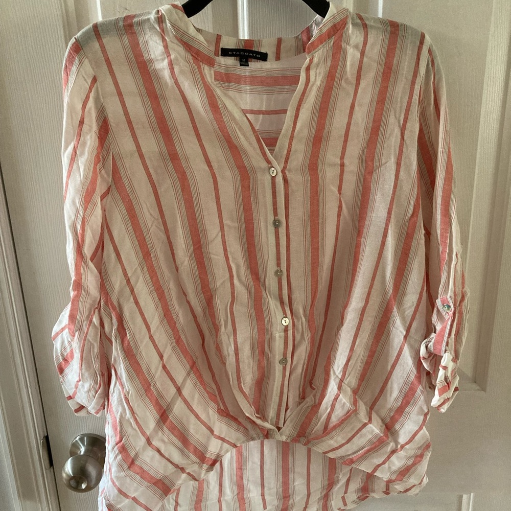 Staccato size medium striped hi low top